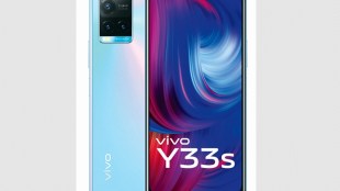 The liquid cooling technology features an intelligent heat dissipation management system that keeps the device cool, while playing heavy-duty games.