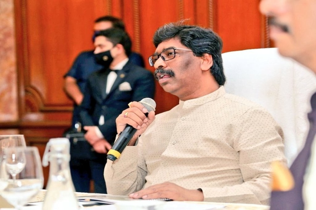 Launching Jharkhand Industrial and Investment Promotion Policy (JIIPP) 2021 during Investors' Meet organised here, Soren said a red carpet welcome awaited investors with sops and facilities and urged them to honour their commitments as well.