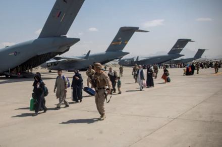 Afghanistan Taliban Crisis Live, Afghanistan Terror Attack, Kabul airport evacuation Live