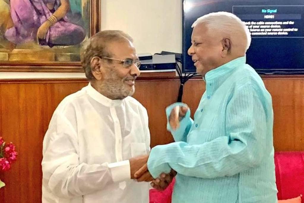 Lalu Yadav said that he had come to enquire about Sharad Yadav's health as he was keeping unwell for some time now.