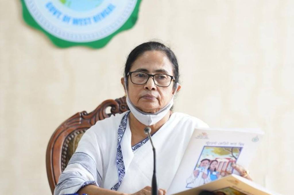 The SIT will include Suman Bala Sahoo, Soumen Mitra and Ranveer Kumar, all IPS officers of the West Bengal cadre.