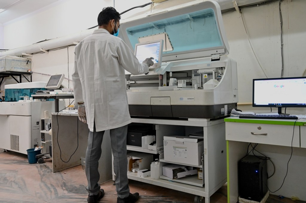 Covid-19, home collection, home based diagnostics, self-diagnostics, Redcliffe Life Diagnostics, oncogenomics, routine diagnostics market, routine satellite labs, RTPCR, mother and child care