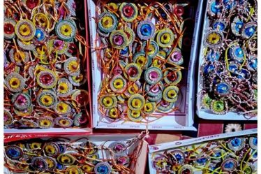Eco-friendly Rakhis seem to be the raging innovation this year. (Image: Twitter/Sri Sri Ravi Shankar)
