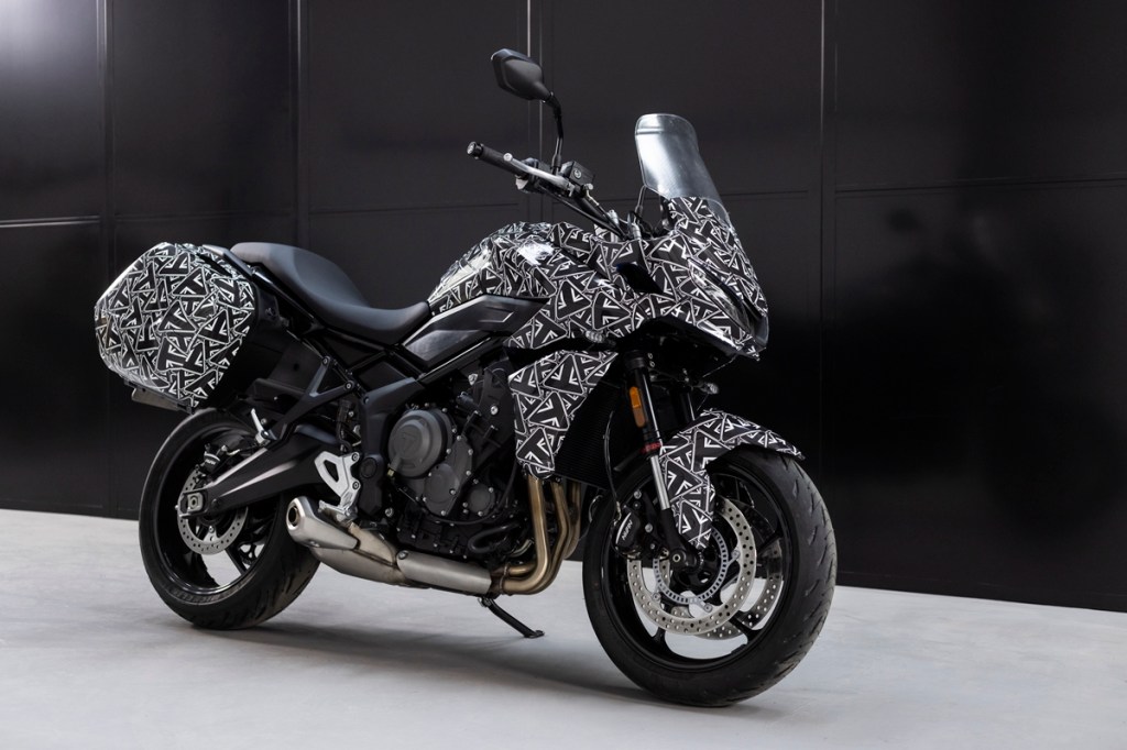 New ADV based on Trident 660 platform: Triumph Tiger Sport 660 final prototype unveiled