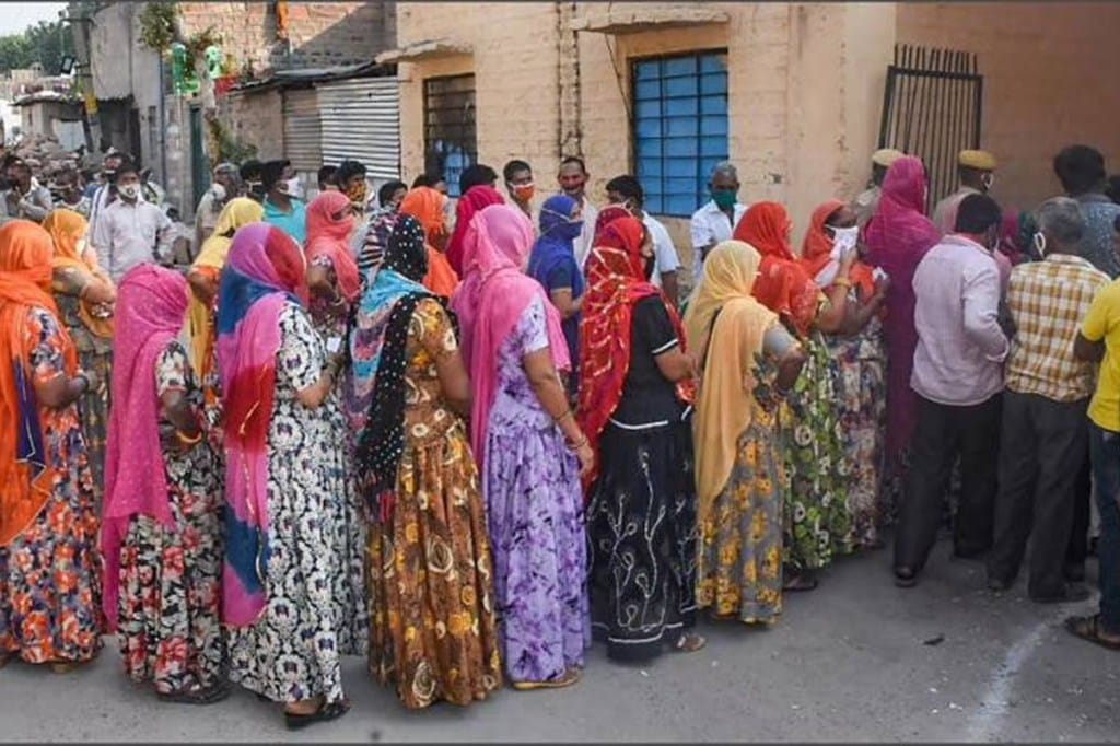 According to the state election commission, there is a total of 77,94,300 voters in these six districts. (PTI)