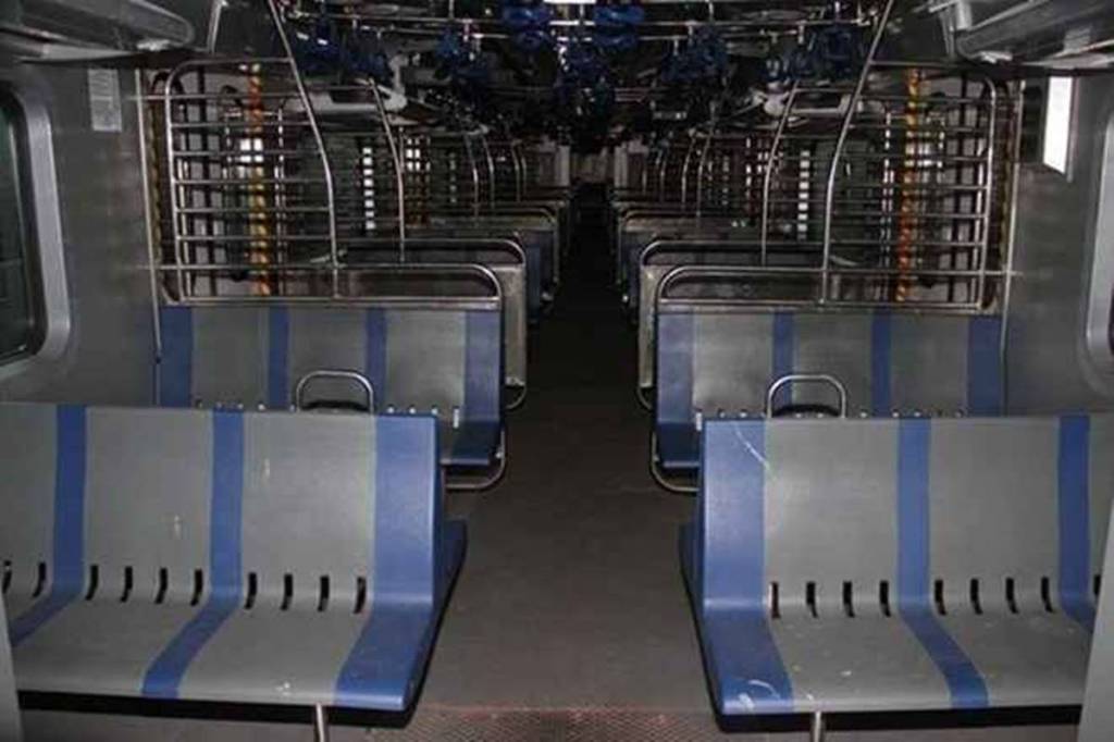 Mumbai, local trains
