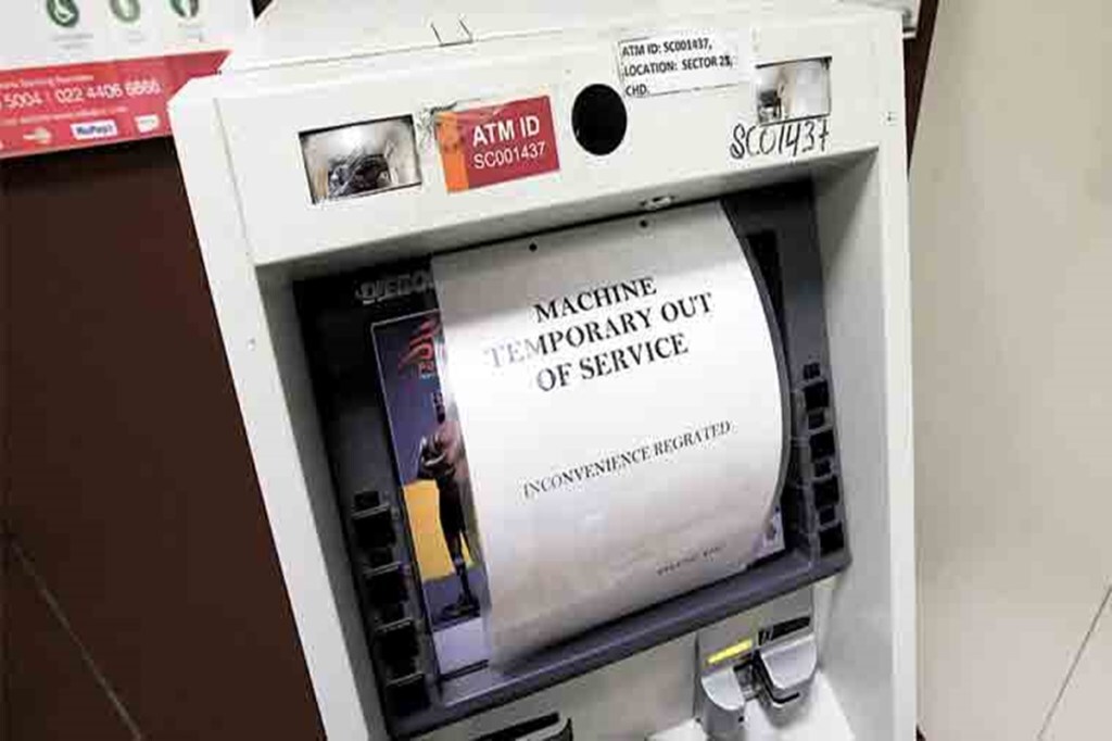 bank atm