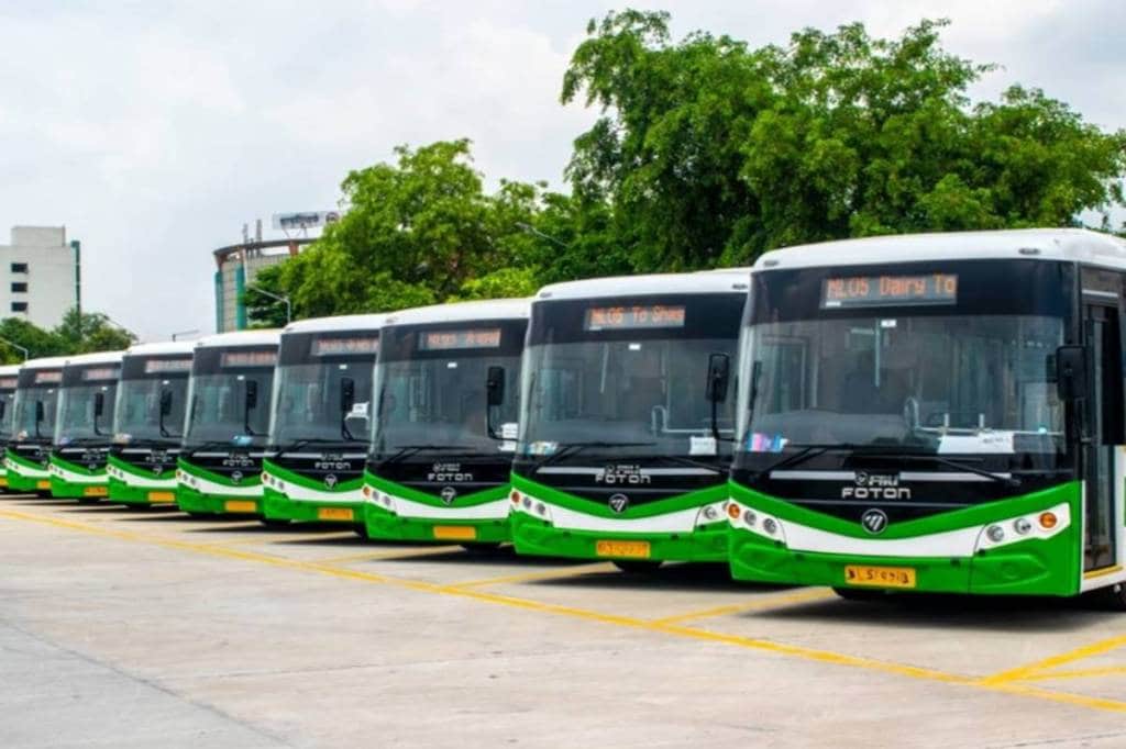 Delhi Metro, electric bus