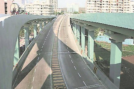 The report also cited state-wise lockdowns due to COVID-19 as a reason for the delay in implementation of these projects.