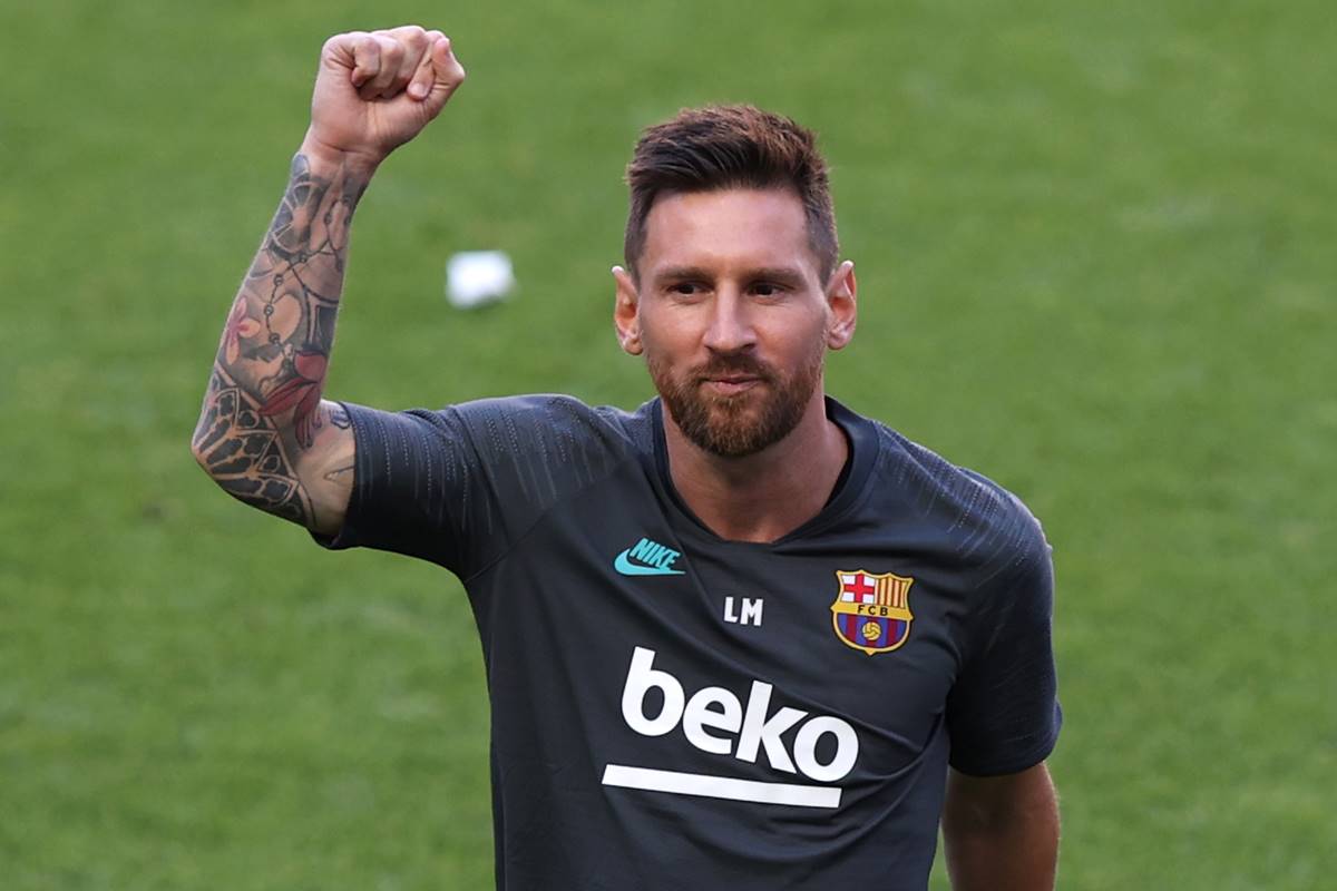 Lionel Messi to leave Barcelona, confirms club