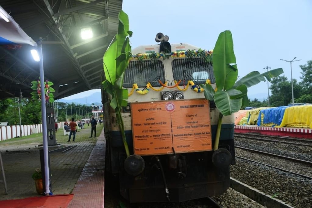 passenger train, northeast