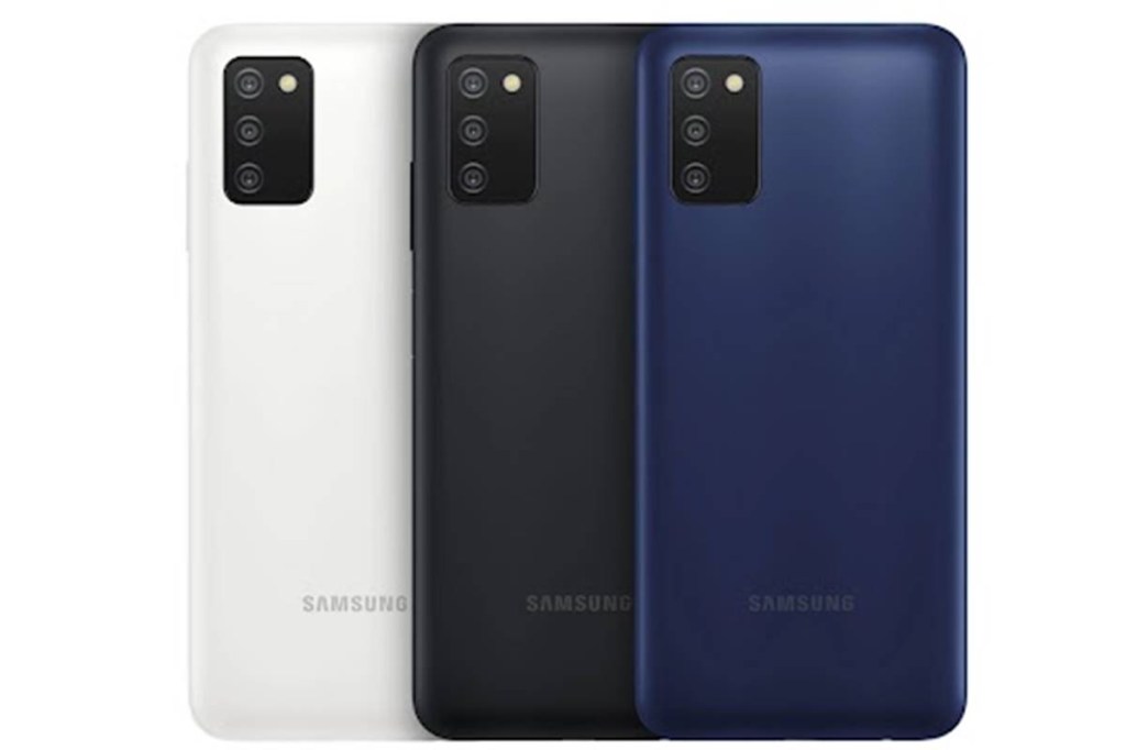 On the front end, the phone is equipped with a 5 megapixel selfie shooter with an f/2.2 aperture.