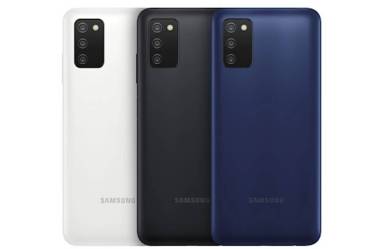 On the front end, the phone is equipped with a 5 megapixel selfie shooter with an f/2.2 aperture.