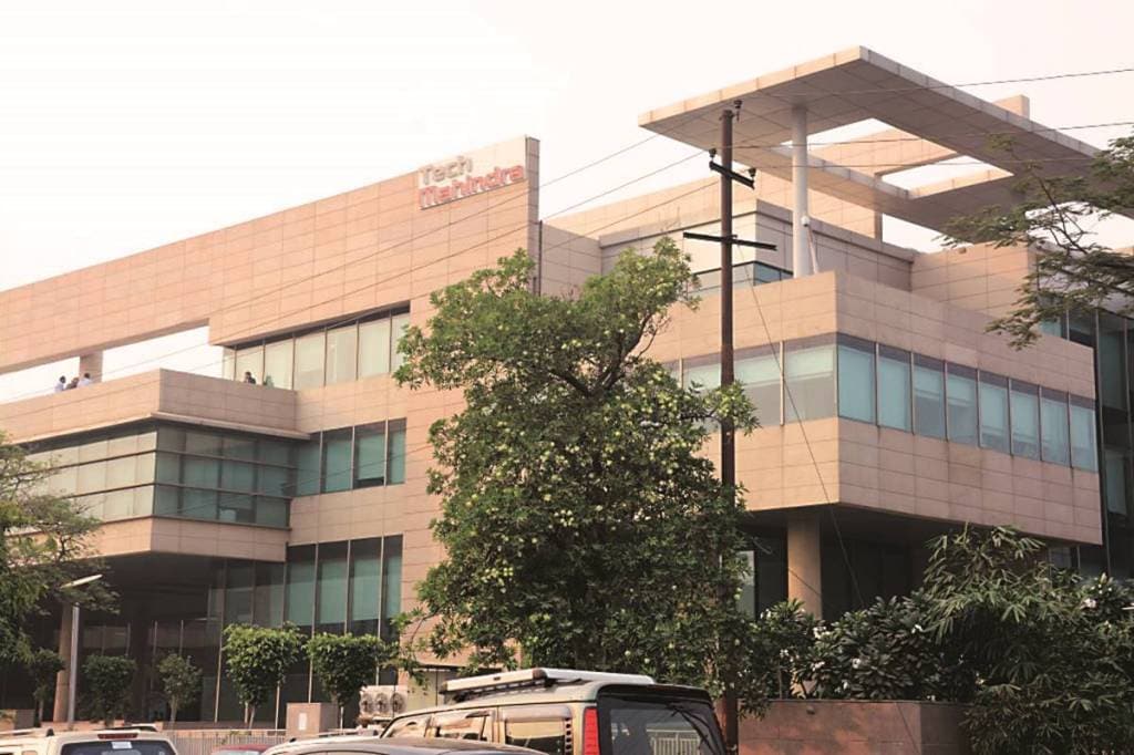 We raise our revenue estimates by 3-4%, Ebit margins by 10-30bp and EPS estimates by 6% over FY22-23F led by the strong beat in Q1.