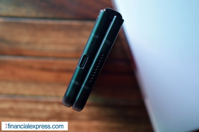 Samsung Galaxy Z Fold 3 5G, Samsung Galaxy Z Fold 3 5G unboxing, Samsung Galaxy Z Fold 3 5G first look, Samsung Galaxy Z Fold 3 5G first impressions, Samsung Galaxy Z Fold 3 5G quick review, Samsung Galaxy Z Fold 3 5G review, Samsung