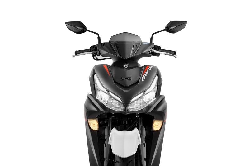 The Aerox 155 gets an all-LED headlamp upfront and the sleek-looking dual section set up should offer a good illumination in the dark. However, we are yet to confirm it as we haven’t ridden the scooter yet.