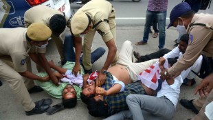 Police detain unemployed youth staging a protest in Hyderabad (PTI Image)