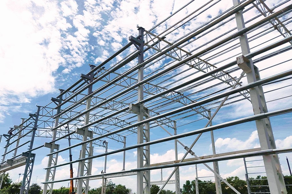 Steady capacity addition, increase in penetration, and gains from unorganised players are expected to improve market share from current levels (~50%). Steady capacity addition, increase in penetration, and gains from unorganised players are expected to improve market share from current levels (~50%).