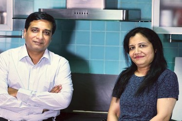 Tinychef co-founders Bahubali Shete (L) & Asha Shete