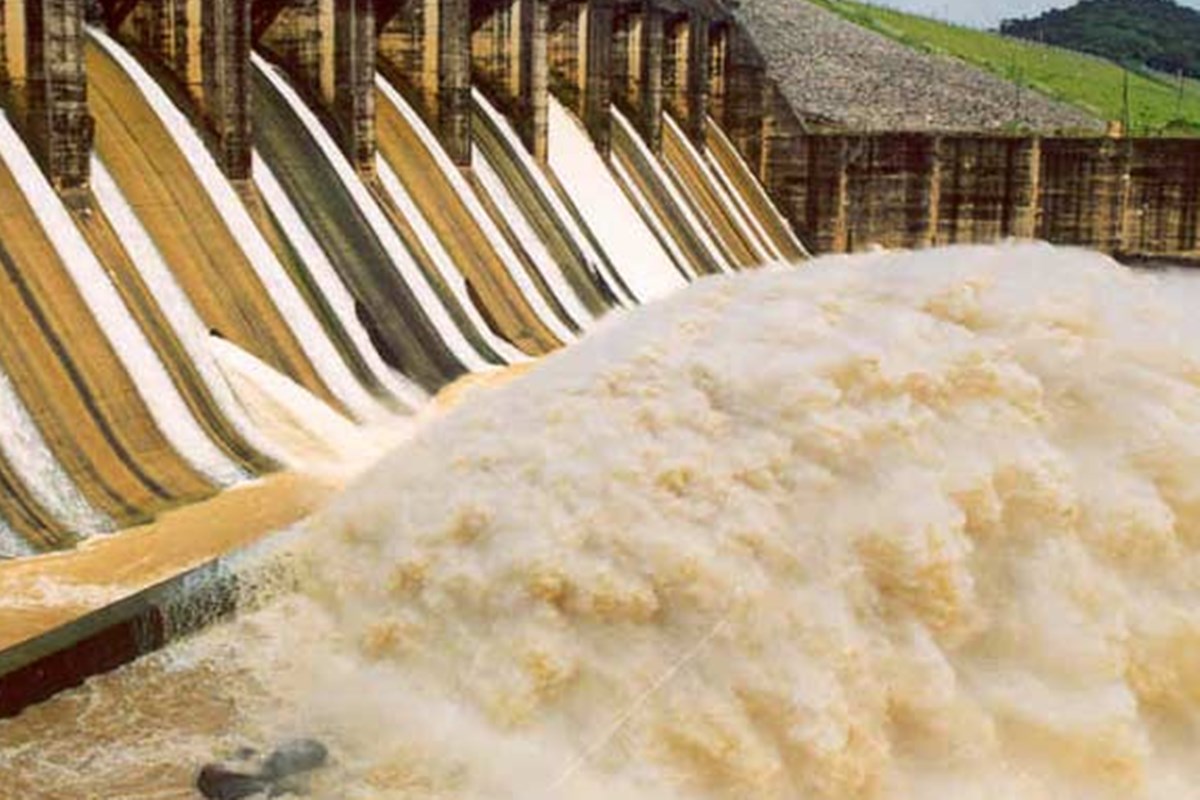 DVC would put up the pumping storage facility on its own at Lugu Pahar, Bokaro district in Jharkhand and lift water for storage during off-peak hours. DVC would put up the pumping storage facility on its own at Lugu Pahar, Bokaro district in Jharkhand and lift water for storage during off-peak hours.
