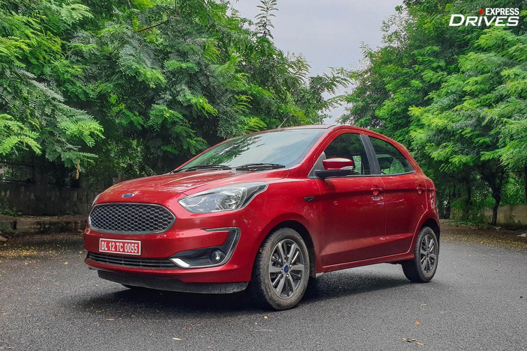2021 Ford Figo AT red
