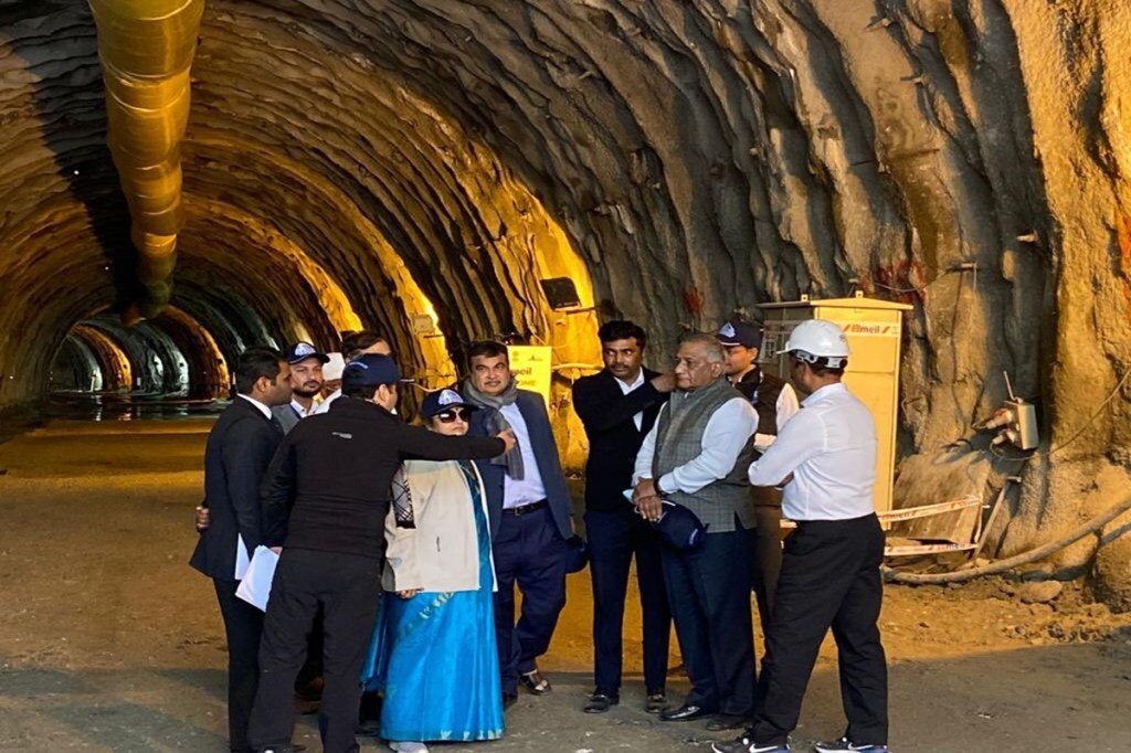 Zojila Tunnel, Kashmir