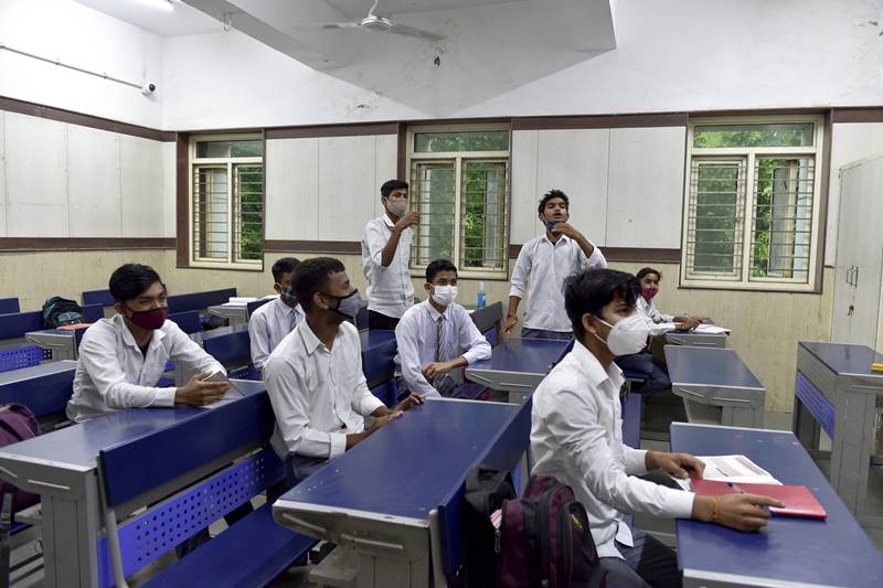 Dr Prasanna further noted that since not many cases of Coronavirus have been reported among students of class VI to XII who have started attending school, it is time that the government opened schools even for junior classes.