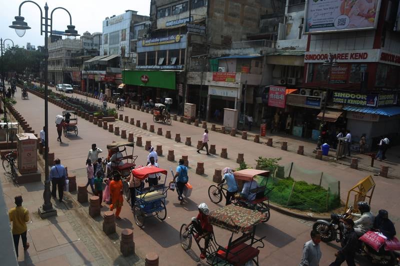No motor vehicle shall be allowed to ply on the main Chandni Chowk Road from Red Fort to Fatehpuri Mosque from 9 am to 9 pm on all days. (Image: Indian Express/Amit Mehra)