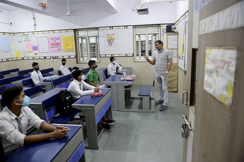 delhi schools reopen, delhi schools, schools in delhi, delhi education, delhi students, delhi, manish sisodia