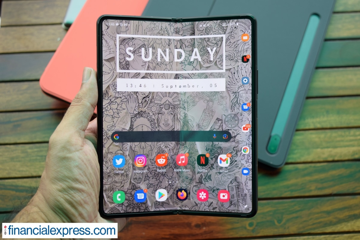Samsung Galaxy Z Fold 3, Samsung Galaxy Z Fold 3 review, Samsung Galaxy Z Fold 3 India price, Samsung Galaxy Z Fold 3 specs, Samsung, Fold 3