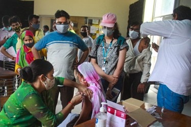coronavirus latest live news, covid19 live tracker