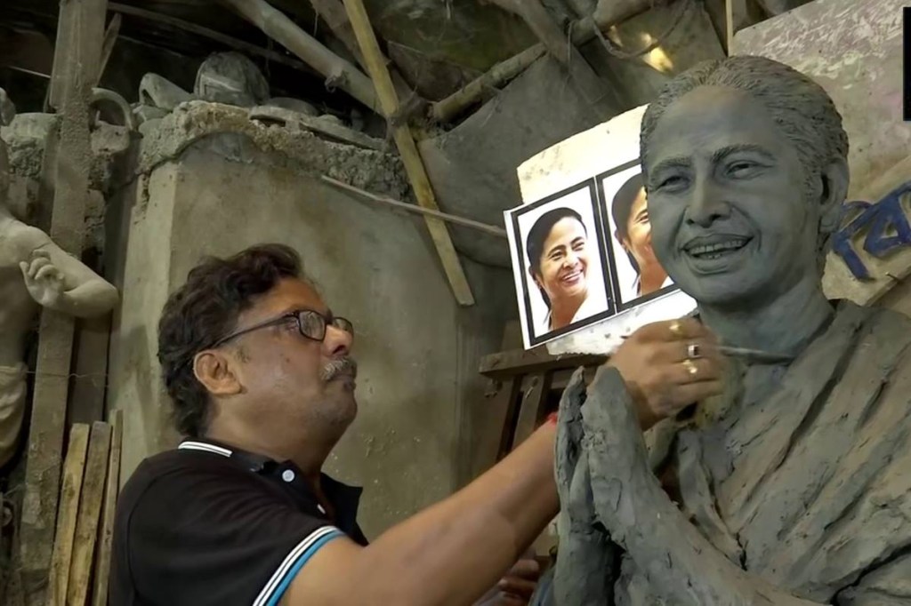 Dipanwita Bagchi, Director, Crowdnxt Mediia Art, who is involved in the making of idol resembling Mamata Banerjee, said that it will cost Rs 2.10 lakhs. Dipanwita Bagchi, Director, Crowdnxt Mediia Art, who is involved in the making of idol resembling Mamata Banerjee, said that it will cost Rs 2.10 lakhs.