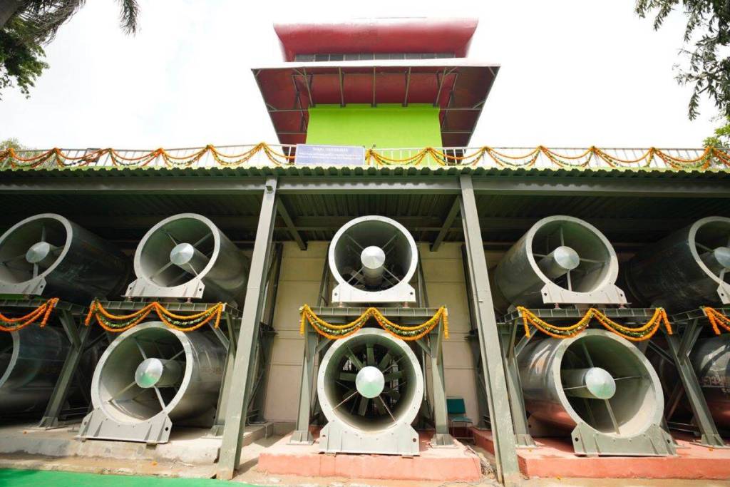 An official said the team will have five experts from IIT-Bombay and one from IIT-Delhi.