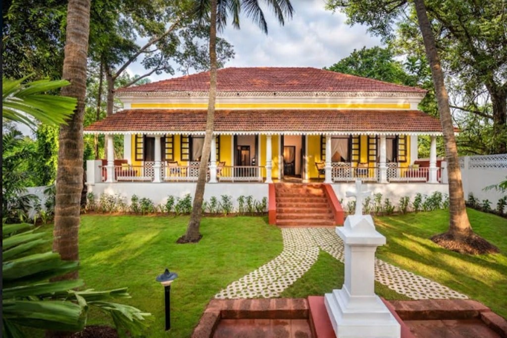 ama hotel