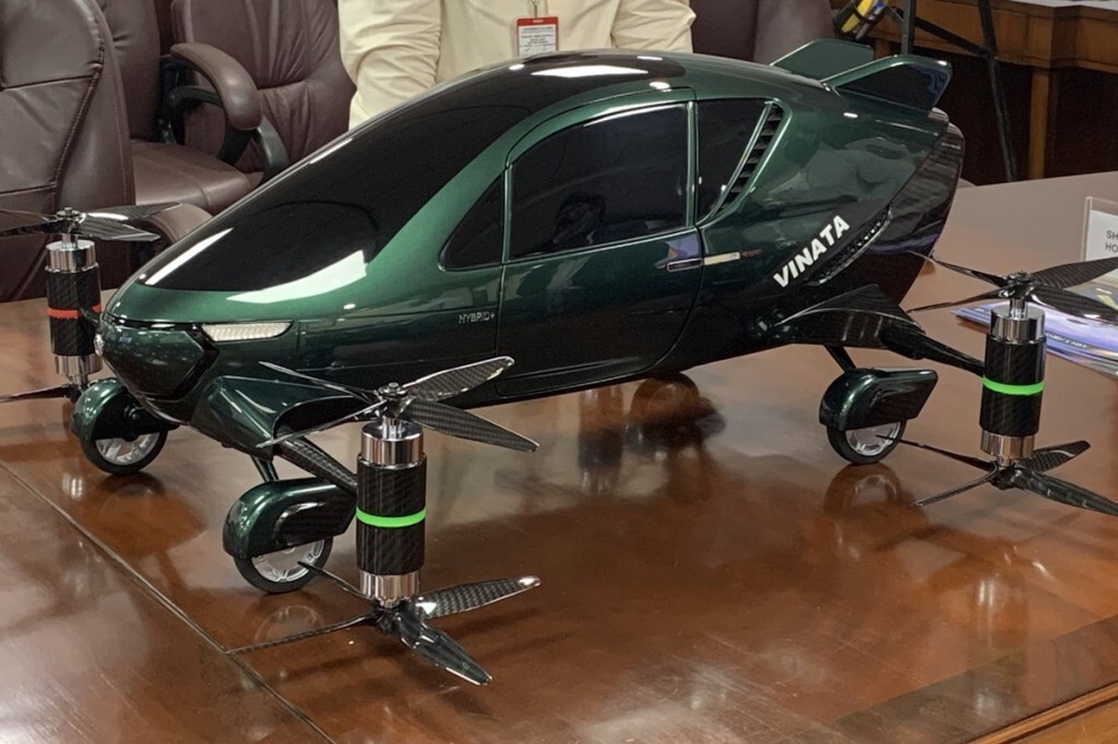 Vinata AeroMobility, flying car