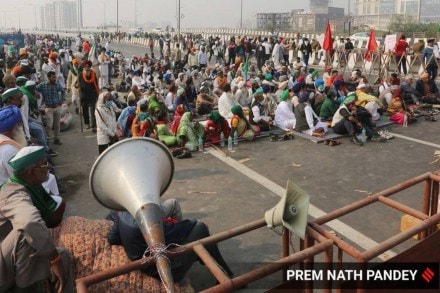 In Delhi, markets remained open and business activities were largely unaffected, though massive traffic snarls were witnessed in border areas due to road blockades by protesters. 