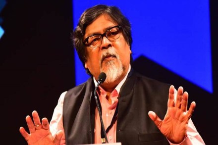 Former Rajya Sabha MP and senior journalist Chandan Mitra passed away on Wednesday night. He was 65. The news was confirmed by his son Kushan Mitra. 