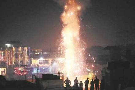 The bench passed the order on a petition seeking re-imposition of the ban on firecrackers, as was ordered by the court in 2020.