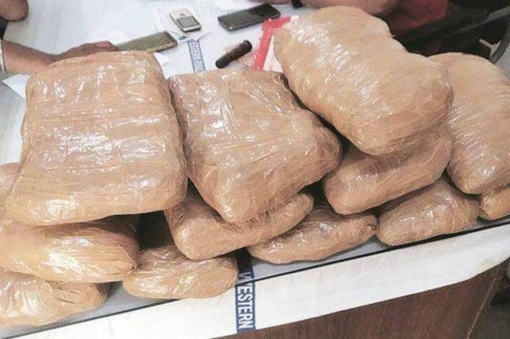 This is the largest drug consignment caught by the DRI so far and is believed to have been smuggled into India from Afghanistan via Pakistan. This is the largest drug consignment caught by the DRI so far and is believed to have been smuggled into India from Afghanistan via Pakistan.