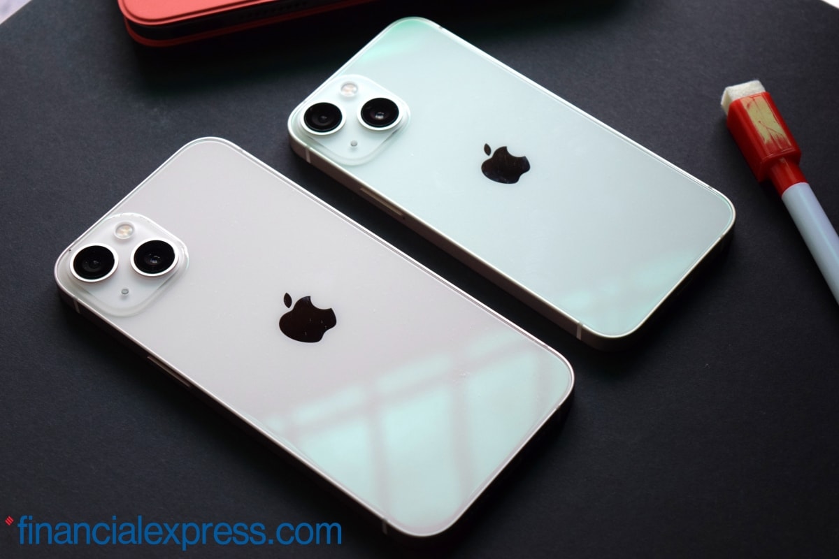 iPhone 13, iPhone 13 Mini, iPhone 13 unboxing, iPhone 13 Mini unboxing, iPhone 13 first look, iPhone 13 Mini first look, Apple