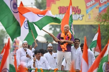 The AAP needs to be aware of the experimental risks of the soft-hindutva strategies that have been tried by non-BJP parties in the past too.