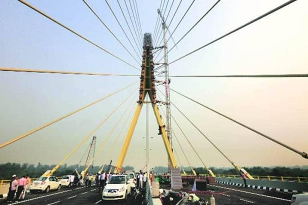 The Signature Bridge was built at a cost of Rs 1,518.37 crore by the Public Works Department (PWD). It was opened for commuters in November 2018.