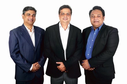 Myforexeye Fintech founders Anand Tandon (centre) flanked by Ritesh Victor (left) and Priyetu Shekhar (right)