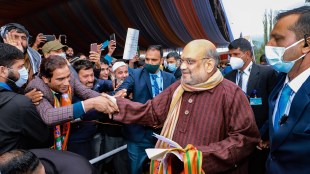 Union Home Minister Amit Shah greeted by supporters in Srinagar (PTI Image)
