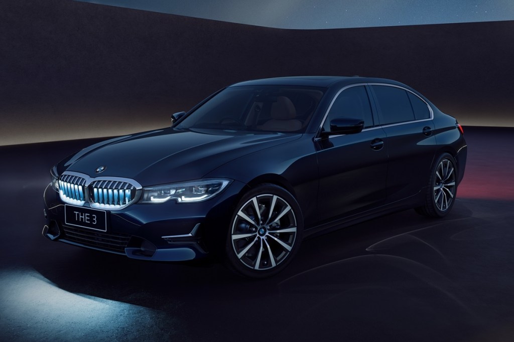 BMW 3 Series Gran Limousine Iconic Edition launched at starting price of Rs 53.5 lakh