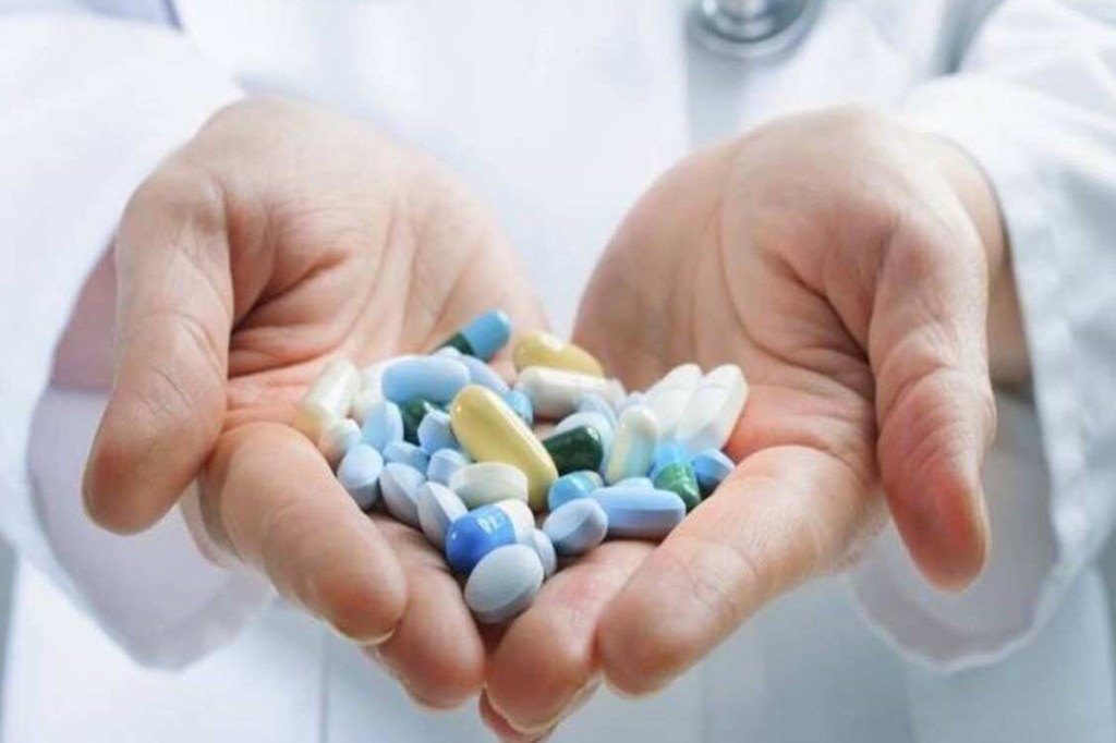 Merck, oral antiviral drug, molnupiravir, Phase 3 MOVe-OUT trial, USFDA