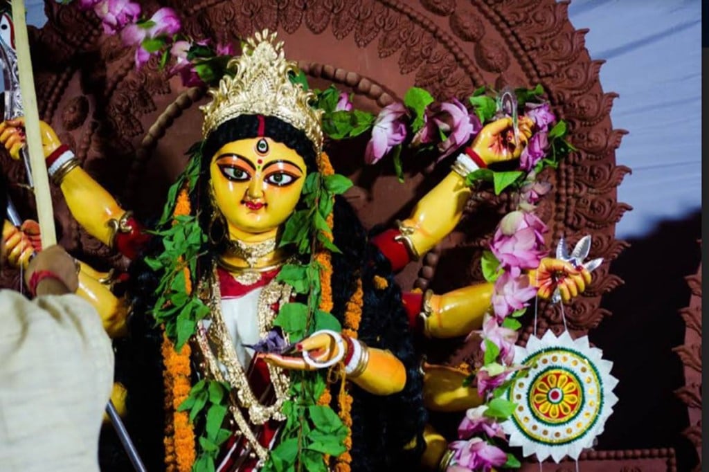 Chief Minister Mamata Banerjee, who inaugurated several community Durga Puja pandals over the last few days, had also urged people to wear masks. (Representational image)