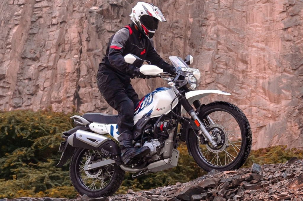 Hero Xpulse 200 4V