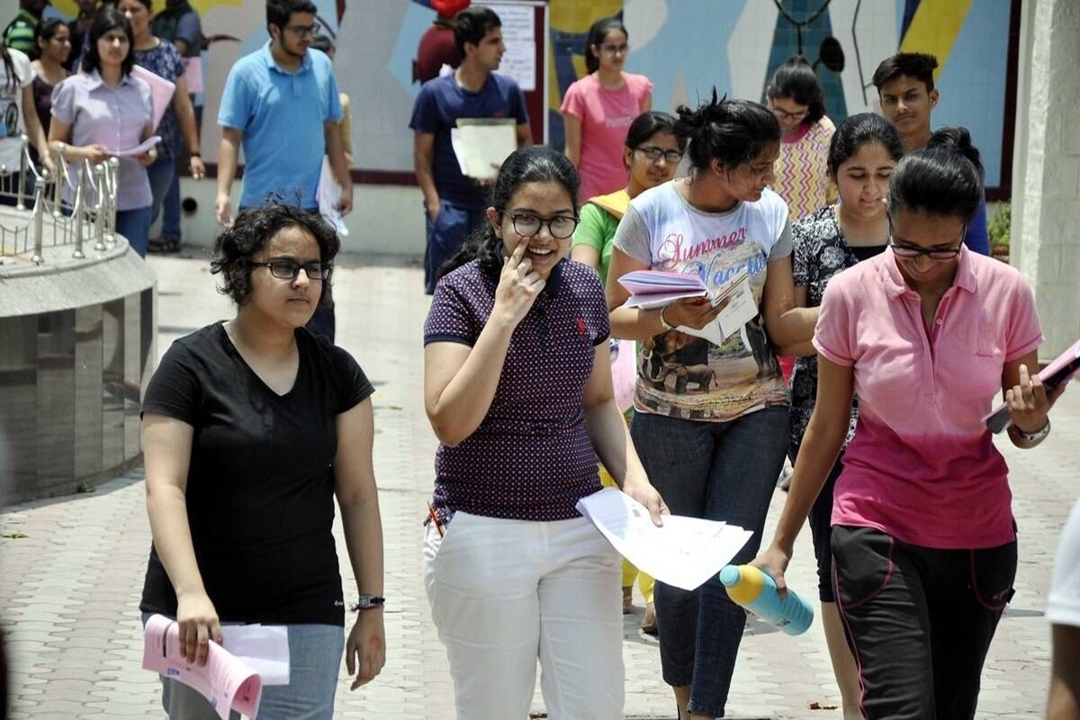 LIC AE, AAO Main exam 2021