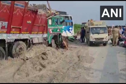 A head-on collision between a bus and sand-laden truck near Baburi village in Uttar Pradesh's Barabanki district left at least 14 people dead and over two dozen injured. A head-on collision between a bus and sand-laden truck near Baburi village in Uttar Pradesh's Barabanki district left at least 14 people dead and over two dozen injured.